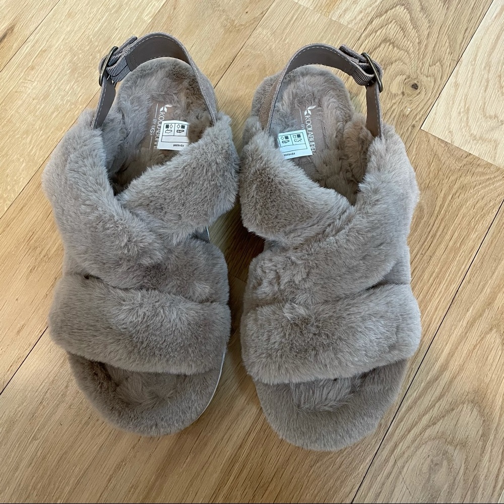 Fur Sandal